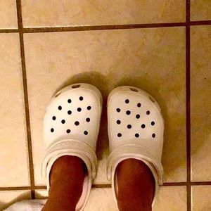 White on-brand crocs
